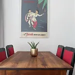 Stilvolle 2 Zimmer Wohnung Mit Kueche, Tv, Waschmaschine